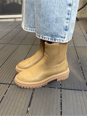 Olive Green Ankle Zip Combat Boots